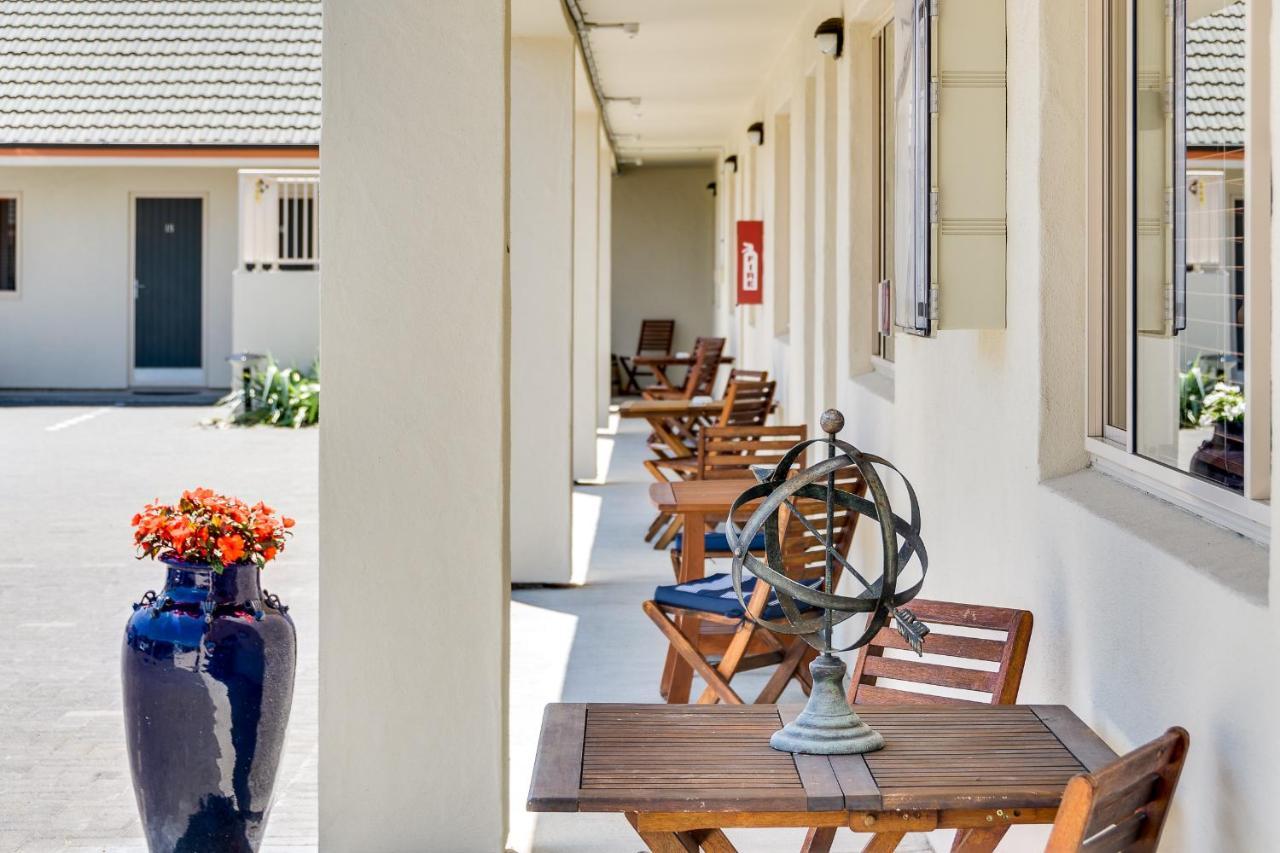 ไวน์ คันทรี โมเทล เฮฟล็อก นอร์ท Motel แฮฟล็อค นอร์ท ภายนอก รูปภาพ
